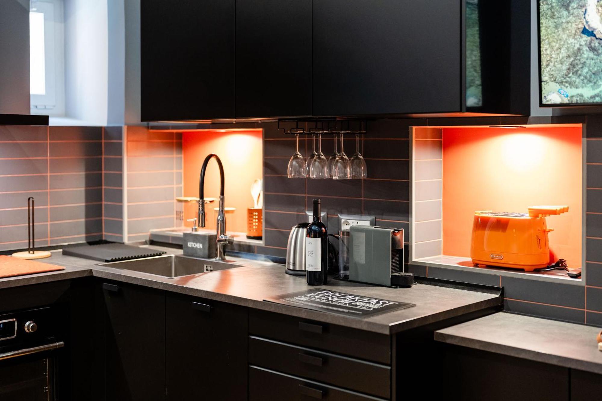 Tolemaide Orange Apartment Рим Екстер'єр фото